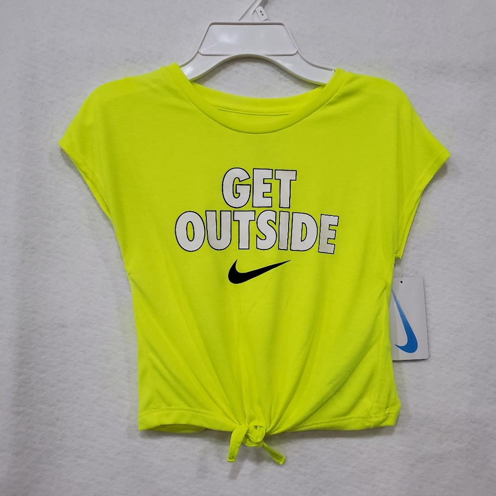 ๐๏ธ Nike Tee - Picture 2 of 5